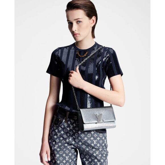 LOUIS VUITTON 1996 タイガ カザン セルヴィエット バッグ m_66def008b9db3a126d433cd8.jpeg